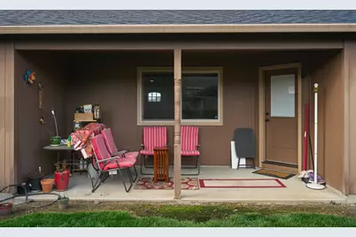 3240 Dearborn Lane, Medford, OR 97504 - Photo 31