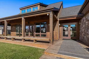 608 S Birch St, Sisters, OR 97759 - Photo 81