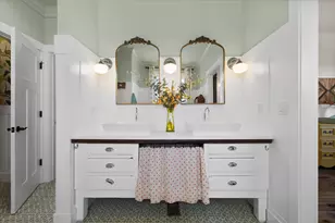 608 S Birch St, Sisters, OR 97759 - Photo 37