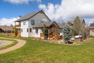 608 S Birch St, Sisters, OR 97759 - Photo 69