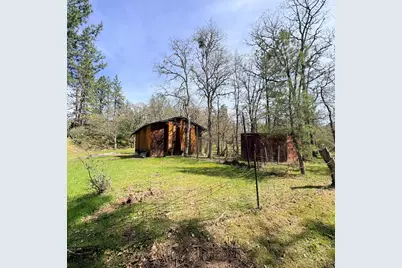 15 Twin Oaks Road, Jacksonville, OR 97530 - Photo 27