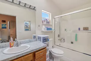 1711 Blue Moon Ln, Grants Pass, OR 97527 - Photo 21