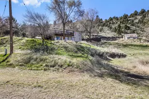 27374 Bumpy Rd, John Day, OR 97845 - Photo 39