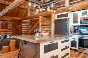 16011 Old Juniper Rd, Sisters, OR 97759 - Photo 9