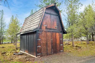 16011 Old Juniper Rd, Sisters, OR 97759 - Photo 35