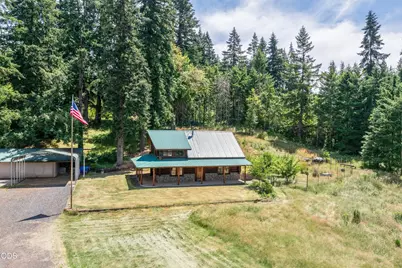 3805 Briar Knob Loop NE, Scotts Mills, OR 97375 - Photo 3