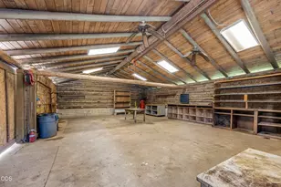 3805 Briar Knob Loop NE, Scotts Mills, OR 97375 - Photo 27