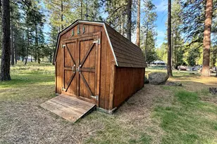 8907 Big Pine Way, Klamath Falls, OR 97601 - Photo 9