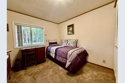 8907 Big Pine Way, Klamath Falls, OR 97601 - Photo 35