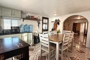 2395 Redwood Ave, Grants Pass, OR 97527 - Photo 7