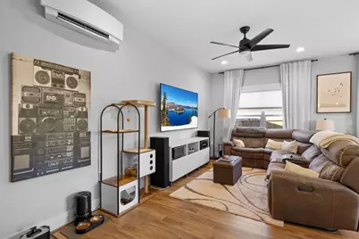 2586 Tiffin Way, Medford, OR 97504 - Photo 7