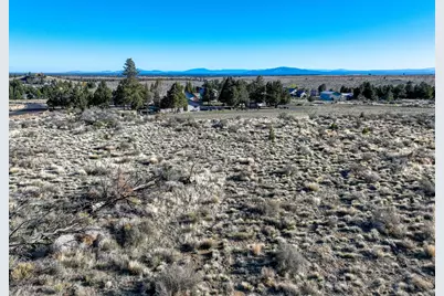 22486 Yukon Lane, Bend, OR 97702 - Photo 13