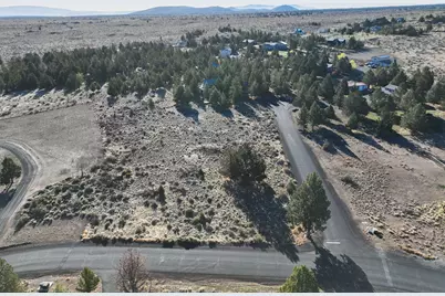 22486 Yukon Lane, Bend, OR 97702 - Photo 7