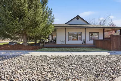 20721 Tango Creek Avenue, Bend, OR 97701 - Photo 3