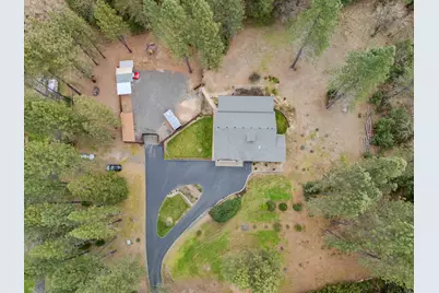 4728 E Evans Creek Road, Rogue River, OR 97537 - Photo 35