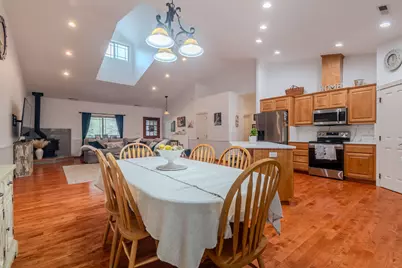 4728 E Evans Creek Road, Rogue River, OR 97537 - Photo 9