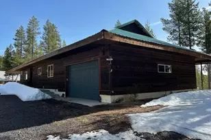 139957 Pine Creek Loop, Crescent Lake, OR 97733 - Photo 1