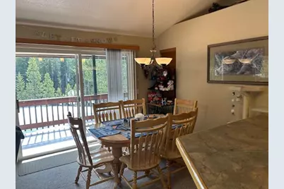 139957 Pine Creek Loop, Crescent Lake, OR 97733 - Photo 11