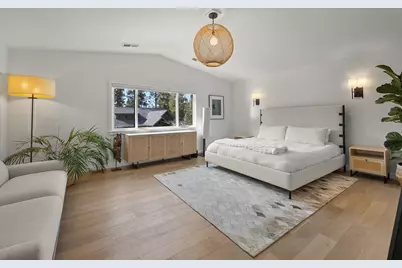 19056 NW Mount Shasta Drive, Bend, OR 97703 - Photo 15