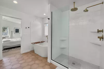 19056 NW Mount Shasta Drive, Bend, OR 97703 - Photo 25