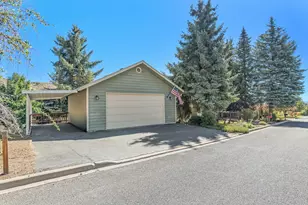 99 Ridgecrest Dr, Klamath Falls, OR 97601 - Photo 5