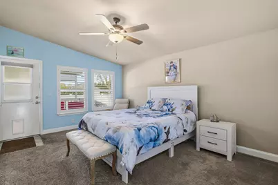 900 Kings Way, Grants Pass, OR 97526 - Photo 15