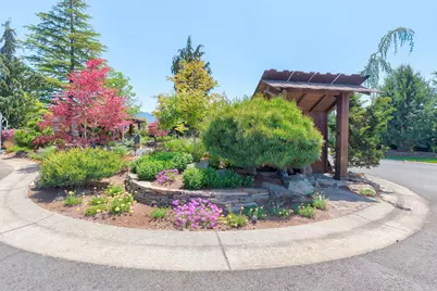 900 Kings Way, Grants Pass, OR 97526 - Photo 33