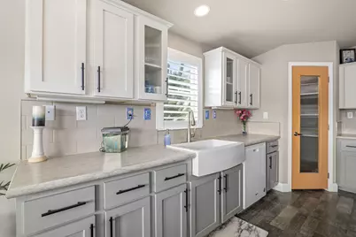 900 Kings Way, Grants Pass, OR 97526 - Photo 9