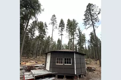 29511 Zollman Street, Klamath Falls, OR 97601 - Photo 1