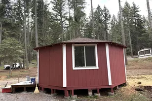 29511 Zollman St, Klamath Falls, OR 97601 - Photo 3