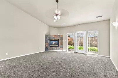 235 Prairie Landing Drive, Eagle Point, OR 97524 - Photo 11