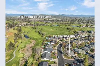 235 Prairie Landing Drive, Eagle Point, OR 97524 - Photo 5