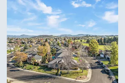 235 Prairie Landing Drive, Eagle Point, OR 97524 - Photo 49