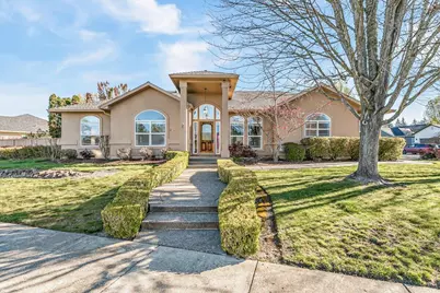 235 Prairie Landing Drive, Eagle Point, OR 97524 - Photo 1