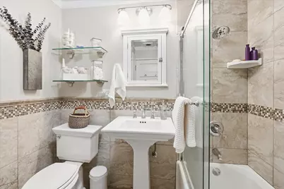 821 Minnesota Avenue, Medford, OR 97504 - Photo 25