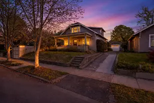 821 Minnesota Ave, Medford, OR 97504 - Photo 1