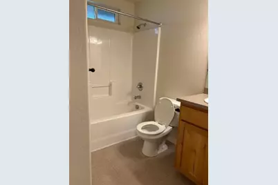 1380 Dowell Road, Grants Pass, OR 97527 - Photo 21