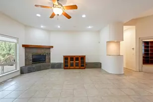 825 Victoria Falls Dr, Redmond, OR 97756 - Photo 7