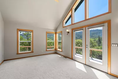 30 Steinman Drive, Ashland, OR 97520 - Photo 19