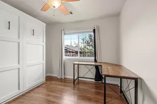 962 Crest Dr, Central Point, OR 97502 - Photo 17