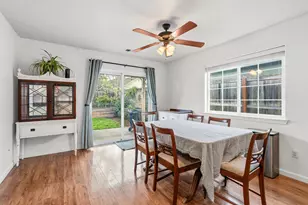 962 Crest Dr, Central Point, OR 97502 - Photo 9