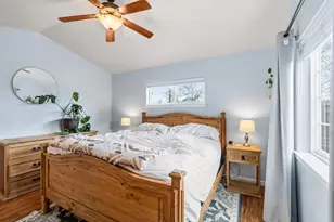 962 Crest Dr, Central Point, OR 97502 - Photo 11