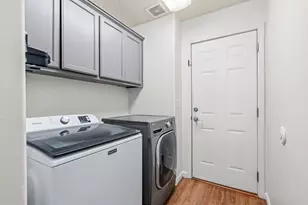 962 Crest Dr, Central Point, OR 97502 - Photo 19