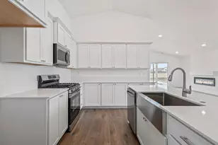 4144 SW Pumice Ave, Redmond, OR 97756 - Photo 13