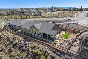 2704 NW Fairway Heights Dr, Bend, OR 97703 - Photo 63