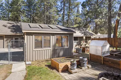 19206 Kiowa Road, Bend, OR 97702 - Photo 27