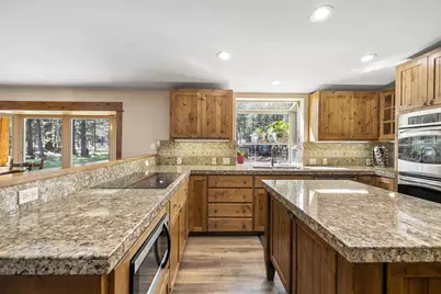 19206 Kiowa Road, Bend, OR 97702 - Photo 3