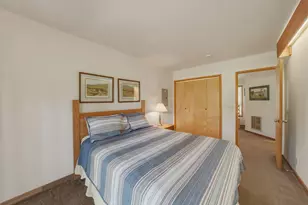 13137 Hawks Beard, Black Butte Ranch, OR 97759 - Photo 25