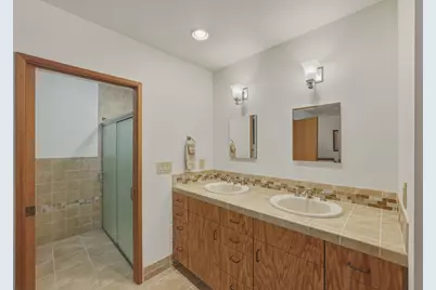 13137 Hawks Beard #GH 129, Black Butte Ranch, OR 97759 - Photo 19