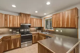 13137 Hawks Beard, Black Butte Ranch, OR 97759 - Photo 9